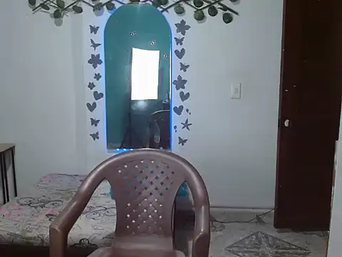 Andreaebony online show from December 2025 12:42:02 PM