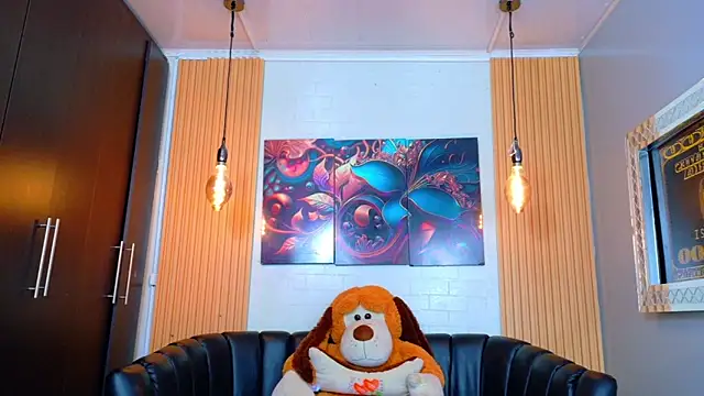 StormLuxX online show from February 2026 12:46:02 PM