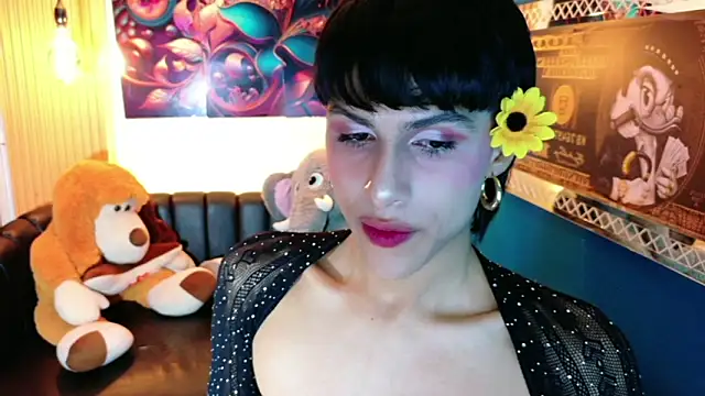 Snapshot of StormLuxX chatting on May 2026 01:26:01 PM StormLuxX online show from May 2026 01:26:01 PM