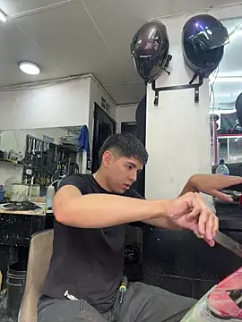 Johan stick online show from December 2025 04:14:01 PM