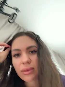 SiennaLuxexx online show from February 2026 12:10:02 PM