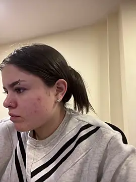 Camila Duarte2 online show from March 2026 01:22:02 PM