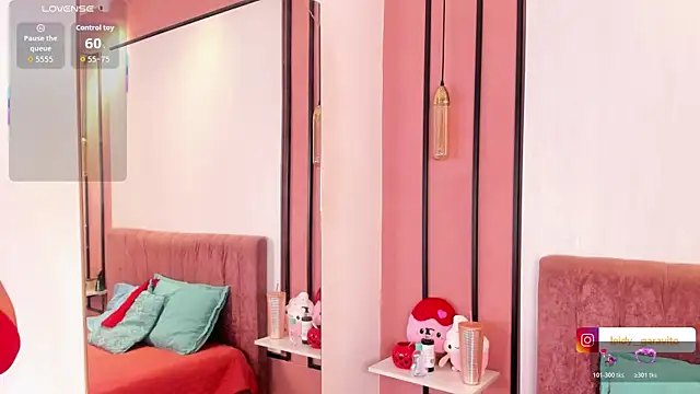 MissSavage  online show from April 2026 07:00:01 PM