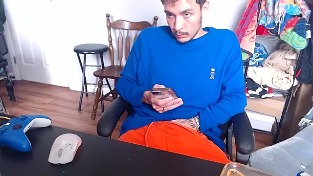 Snapshot of Longdforya chatting on March 2026 04:46:01 PM Longdforya online show from March 2026 04:46:01 PM