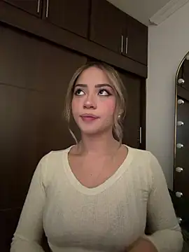 Snapshot of abbymnd1 chatting on March 2026 11:10:01 PM abbymnd1 online show from March 2026 11:10:01 PM