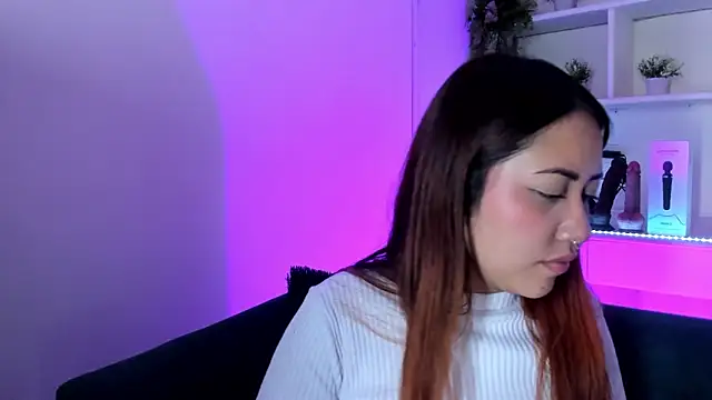 Saelivrae online show from February 2026 07:15:02 PM