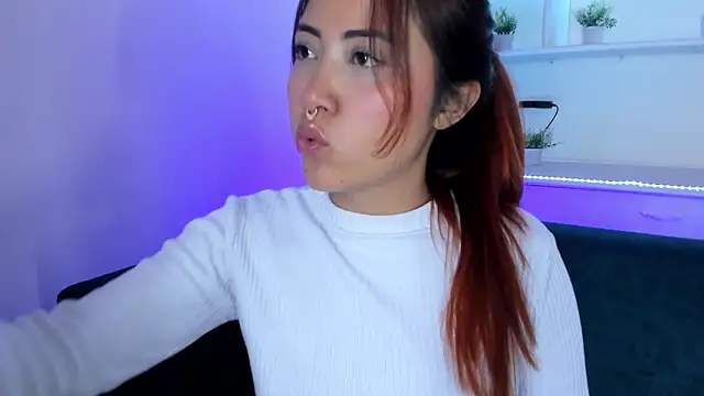 Saelivrae online show from March 2026 07:40:01 PM