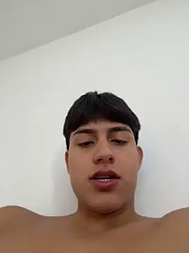 Lander Cruz online show from July 2026 04:11:01 PM