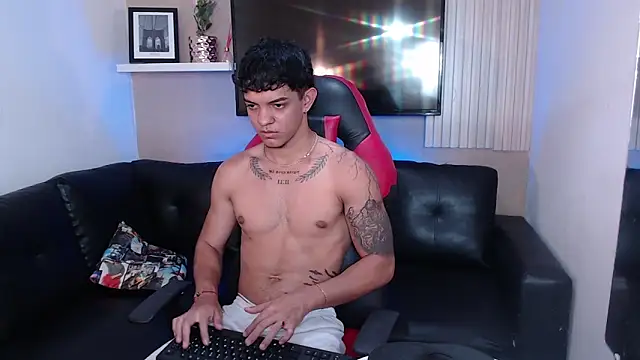 noah cole  online show from January 2026 07:05:02 PM