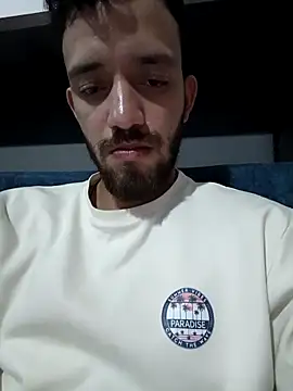 Snapshot of jkslnkd chatting on April 2026 05:14:01 AM jkslnkd online show from April 2026 05:14:01 AM