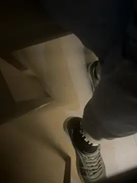 andresbale online show from February 2026 11:56:01 PM