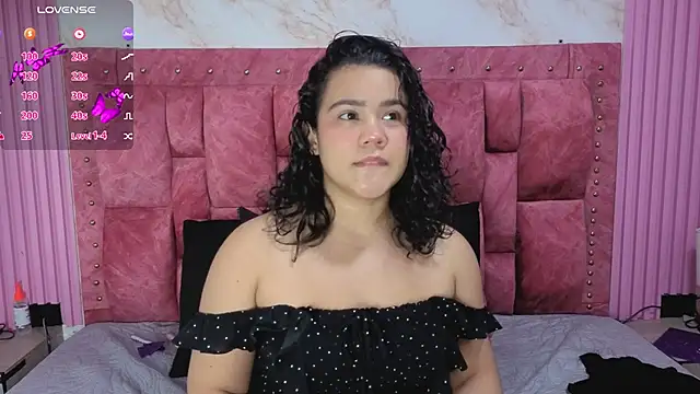 ValeryMorales online show from April 2026 09:39:33 PM