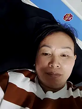 Snapshot of Lili-123k chatting on February 2026 01:15:02 AM Lili-123k online show from February 2026 01:15:02 AM