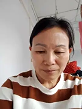 Snapshot of Lili-123k chatting on February 2026 06:22:01 AM Lili-123k online show from February 2026 06:22:01 AM