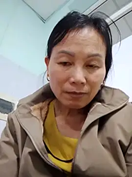 Snapshot of Lili-123k chatting on February 2026 08:20:01 AM Lili-123k online show from February 2026 08:20:01 AM