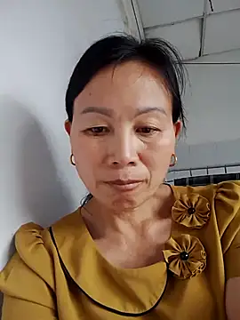 Snapshot of Lili-123k chatting on February 2026 08:18:02 AM Lili-123k online show from February 2026 08:18:02 AM