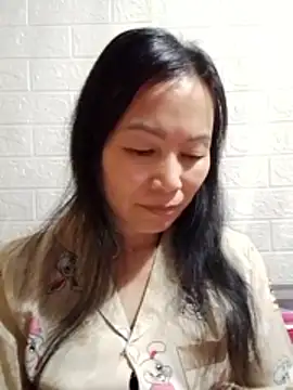 Snapshot of Lili-123k chatting on February 2026 04:52:01 AM Lili-123k online show from February 2026 04:52:01 AM