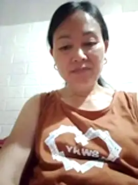 Lili-123k online show from April 2026 04:21:02 AM