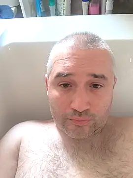 Olomoucak1982 online show from March 2026 12:00:01 PM