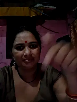 Snapshot of Your-shreya143 chatting on July 2026 09:28:02 PM Your-shreya143 online show from July 2026 09:28:02 PM
