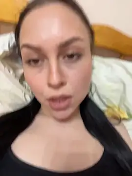 Snapshot of MonicaMercer chatting on April 2026 08:39:01 AM MonicaMercer online show from April 2026 08:39:01 AM