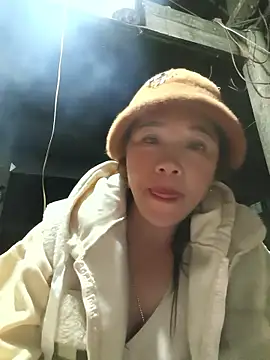 Y-eahi online show from January 2026 06:02:02 PM