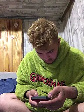 Snapshot of Oenb chatting on March 2026 08:04:02 PM Oenb online show from March 2026 08:04:02 PM