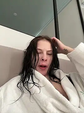 HilorianAndry online show from December 2025 03:05:01 AM