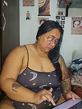 Snapshot of vicky-duarte chatting on May 2026 11:44:02 PM vicky-duarte online show from May 2026 11:44:02 PM