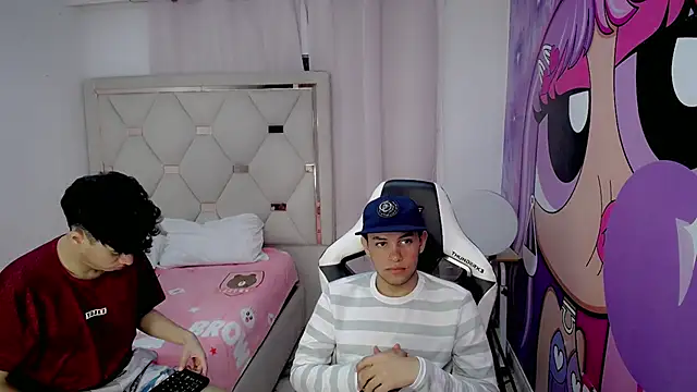 THE VIPS TWINK online show from December 2025 08:39:01 PM