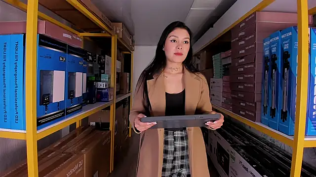 Snapshot of GabyyCute_ chatting on February 2026 11:57:02 PM GabyyCute online show from February 2026 11:57:02 PM