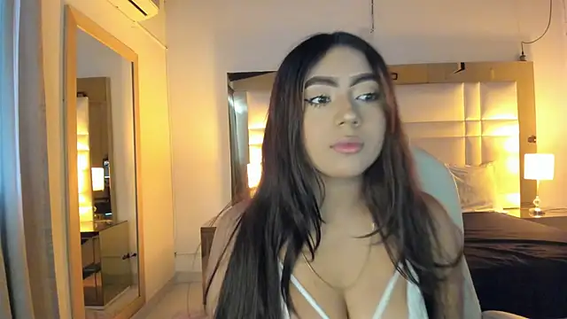 Zoei Moon online show from February 2026 06:26:01 PM