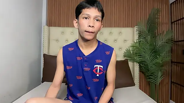 TheBoyAboveYou online show from July 2026 04:36:02 PM