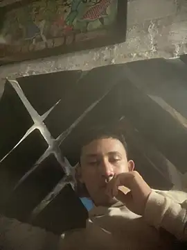 Snapshot of StevenMC27 chatting on April 2026 01:34:02 PM StevenMC27 online show from April 2026 01:34:02 PM