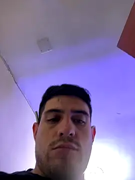 williamsmiiths16 online show from January 2026 05:27:02 PM