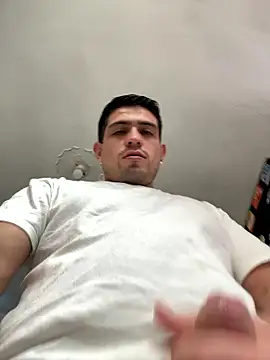 williamsmiiths16 online show from January 2026 05:15:02 PM