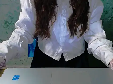 maian love online show from April 2026 08:35:02 PM