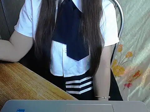 Snapshot of maian_love chatting on July 2026 05:59:01 PM maian love online show from July 2026 05:59:01 PM