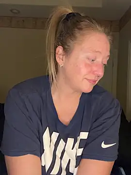 Snapshot of MissyLovelace chatting on February 2026 12:22:02 PM MissyLovelace online show from February 2026 12:22:02 PM