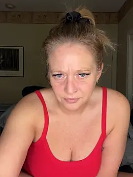 Snapshot of MissyLovelace chatting on March 2026 12:11:01 PM MissyLovelace online show from March 2026 12:11:01 PM