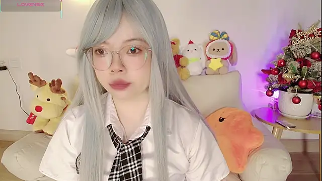 Miyeoonn online show from December 2025 01:35:01 AM