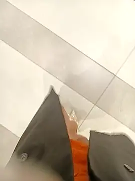 Baby-Linh online show from January 2026 11:14:02 AM