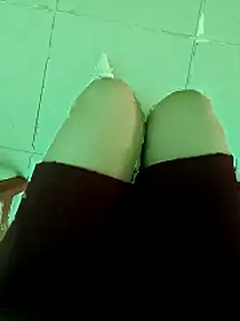 Snapshot of Baby-Linh chatting on May 2026 07:16:01 AM Baby-Linh online show from May 2026 07:16:01 AM