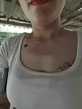 Snapshot of Baby-Linh chatting on May 2026 11:05:02 AM Baby-Linh online show from May 2026 11:05:02 AM