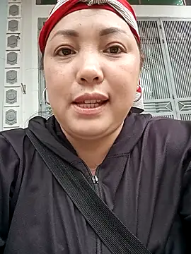 sary-hot2x online show from February 2026 12:42:02 AM