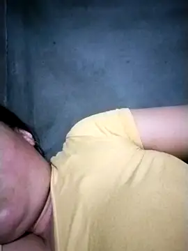 AlilaK2 online show from February 2026 05:46:02 PM