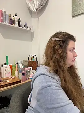 Snapshot of EvKamenskih chatting on December 2025 08:54:01 AM EvKamenskih online show from December 2025 08:54:01 AM