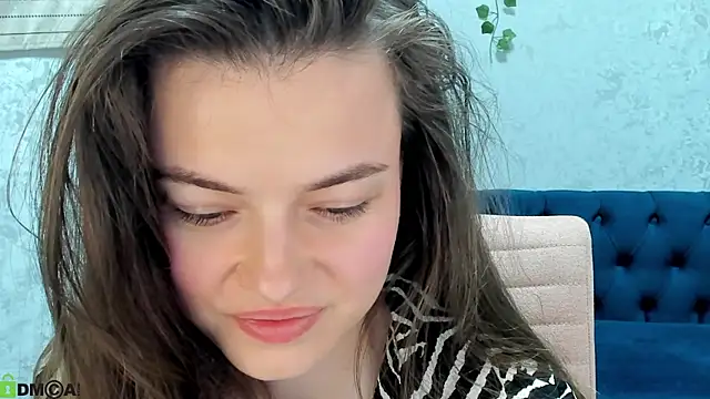 Graceee  online show from May 2026 03:13:01 AM