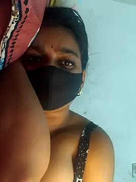 Snapshot of Hotty_Tulip chatting on February 2026 09:48:02 PM Hotty Tulip online show from February 2026 09:48:02 PM