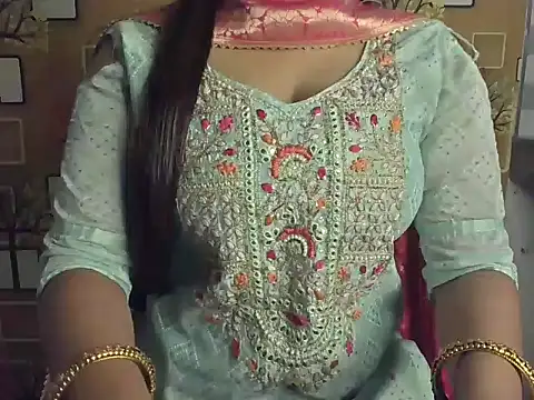 Hotty Suzuka online show from December 2025 05:13:01 AM